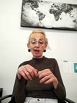 clarabell4's Live XXX Chat