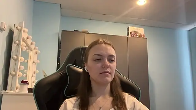 Chatroom XXX en direct de AndreeMerryman