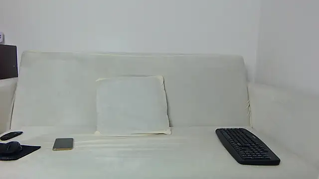 Zzedd élő XXX-chatje