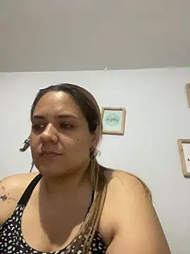 LoreinnFox's Live XXX Chat