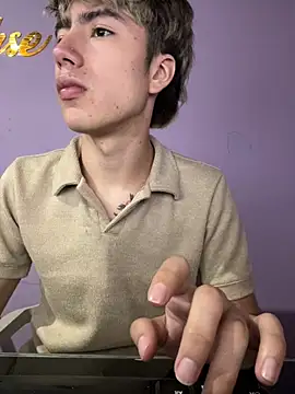 Chat XXX en directo de AlexanderCollman2