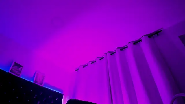 BellaRoge's Live XXX Chat