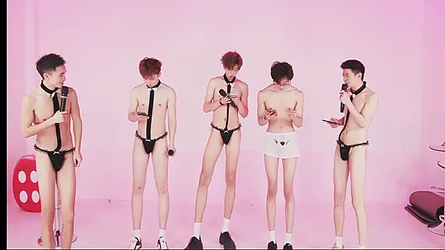 YLBOY-777 webkamerás műsora