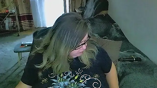 sex2 élő XXX-chatje