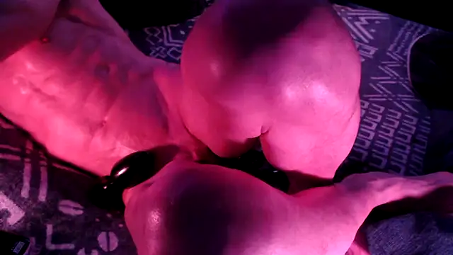 SpunsieLove's Webcam Show