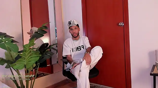 Thiagoferretiのウェブカメラショー