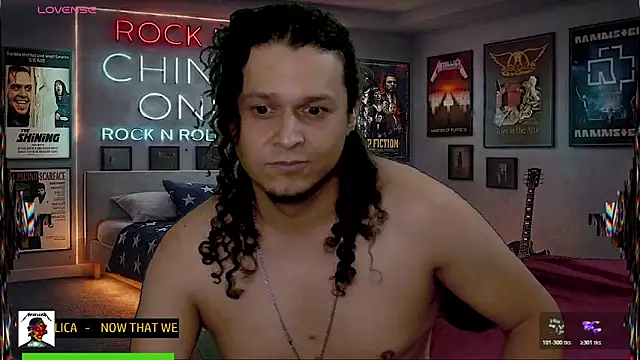 chino_roz's Live XXX Chat