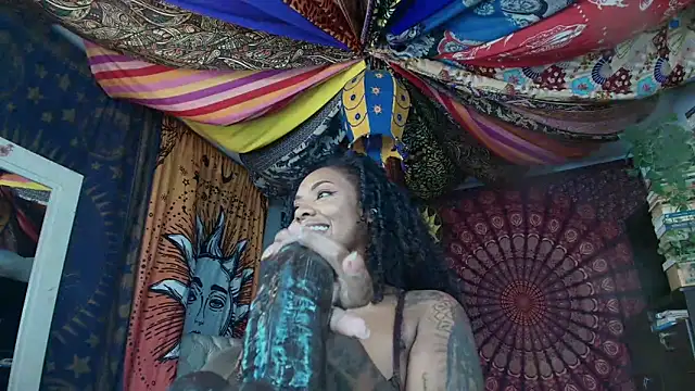 Chat XXX en directo de ElizaGrey_