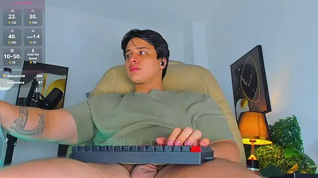 Thom_Ohtani Show Webcam