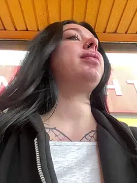 AlishaOfThorns – Live XXX-chat