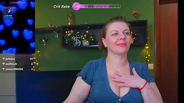 แชท XXX สดของ VeronikawGold