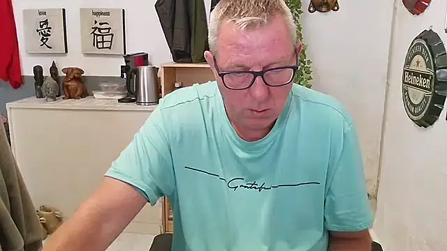 Chat XXX en directo de Dutch_Daddy