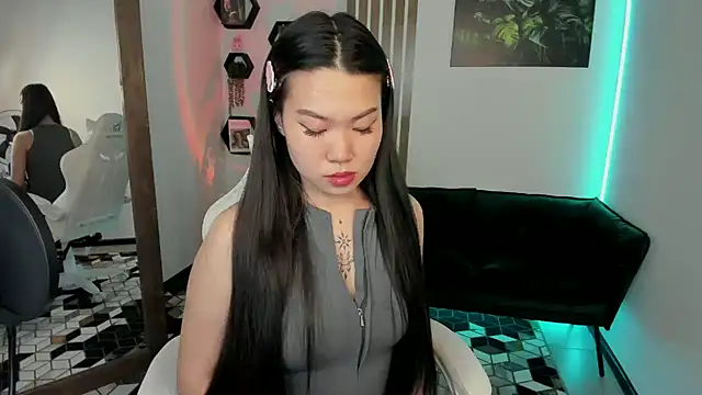 LunaPurrr's Live XXX Chat