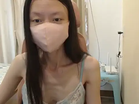 แชท XXX สดของ Lil-Cherries