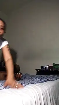 แชท XXX สดของ liteskinwifey_56