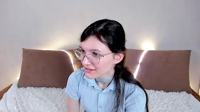 ThoraMarola's Live XXX Chat