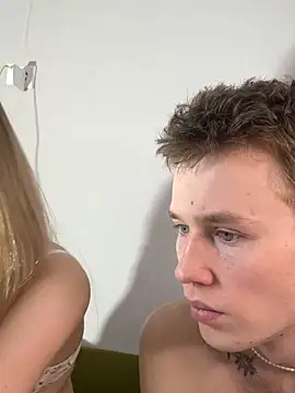 jelisiven's Live XXX Chat