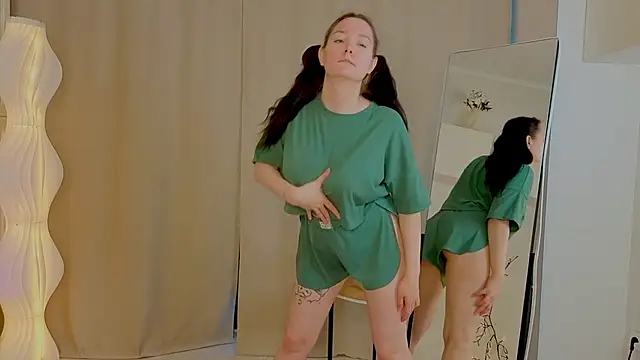 KaraNeagle – Live XXX-chat