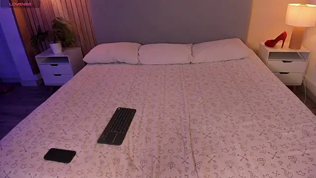 Chat XXX en directo de Moon_of_Hades