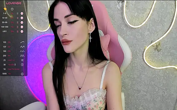 Molly_Crystall 即時 XXX 聊天