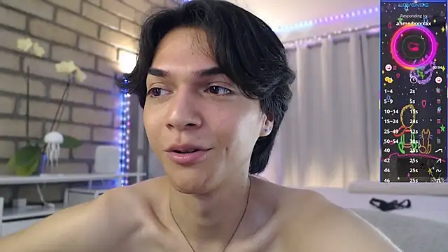 biel_biel লাইভ XXX চ্যাট