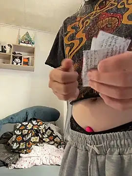 IceMur élő XXX-chatje