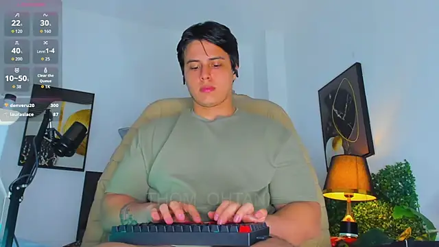 Thom_Ohtani Show Webcam