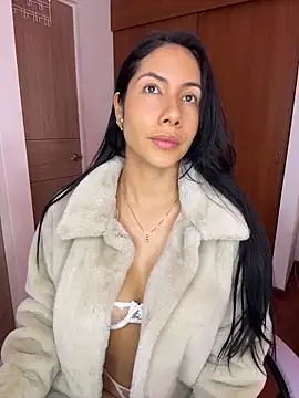 Živý XXX chat ArianaReynoldss