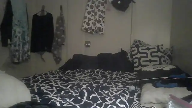 TWiSTYTheTwizted's Live XXX Chat