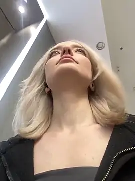 แชท XXX สดของ aka_Blonde