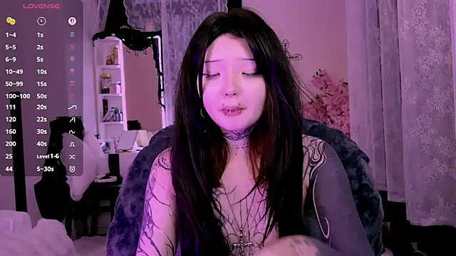 Czat XXX na żywo – Lein_Bone