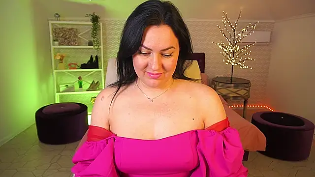 دردشة VelvetLuck الجنسية المباشرة