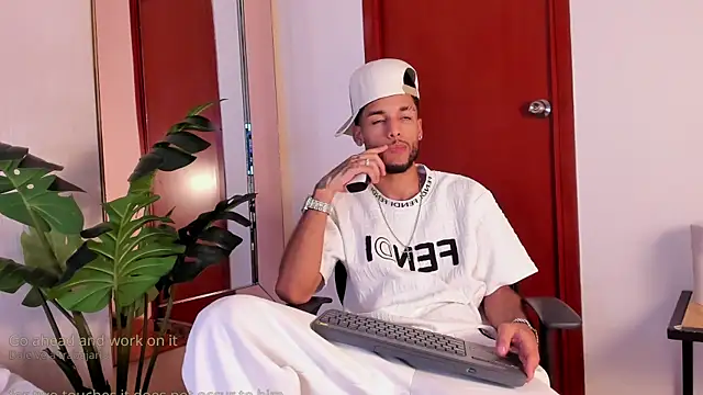 Chat XXX en directo de Thiagoferreti