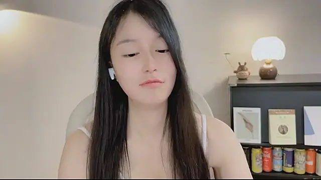 Onechestnut লাইভ XXX চ্যাট