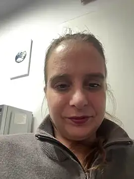 Chantalee 网络视讯表演