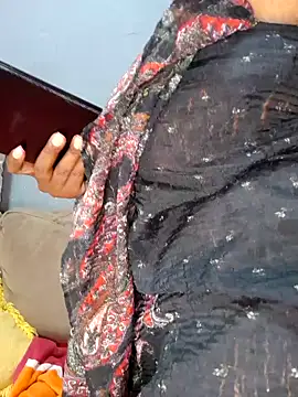 Chat XXX ao vivo de Barbieee1301