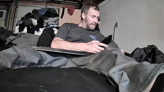 Tiggitytomociti 网络视讯表演