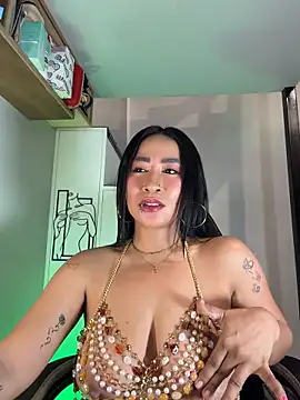 AsianMilfSheryl 现场XXX聊天