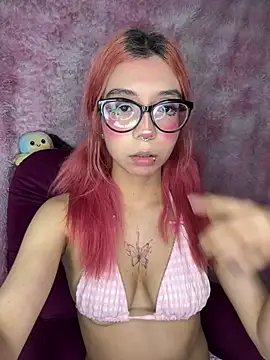 แชท XXX สดของ Valen-Foxx1