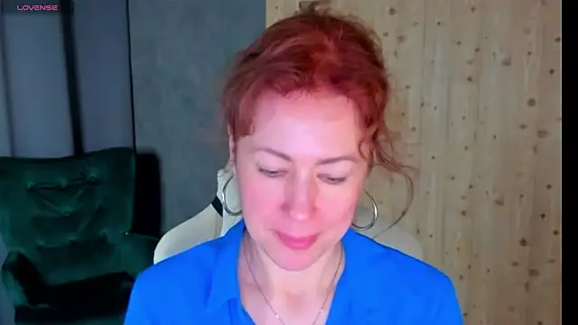 دردشة LeticiaRomano الجنسية المباشرة