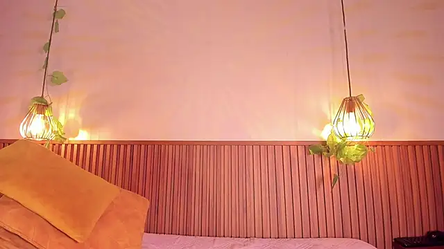 daphne_courtis Chat XXX live