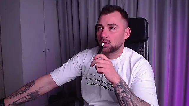 DuncanStoneのウェブカメラショー