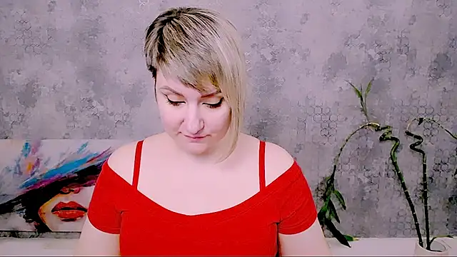 Djullia's Live XXX Chat