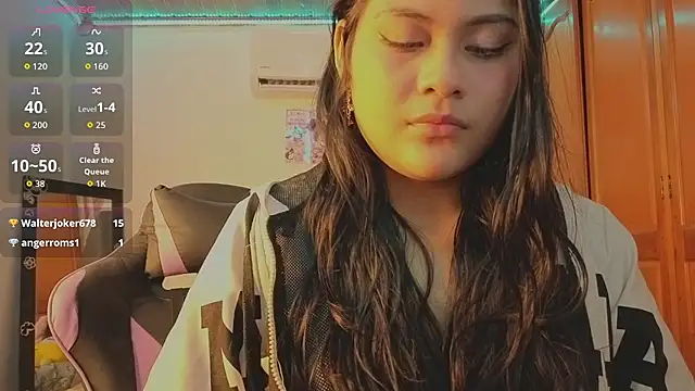 BadKittyy 现场XXX聊天