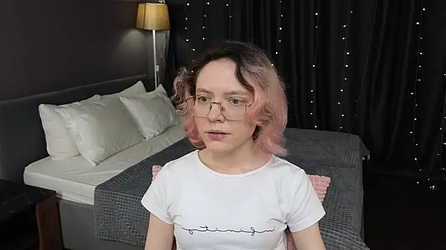 دردشة HottoKori الجنسية المباشرة