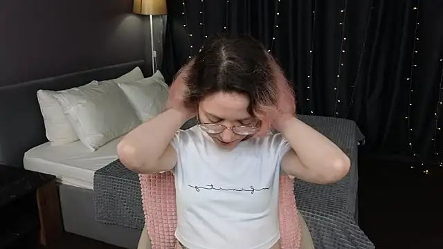 XXX chat uživo modela HottoKori