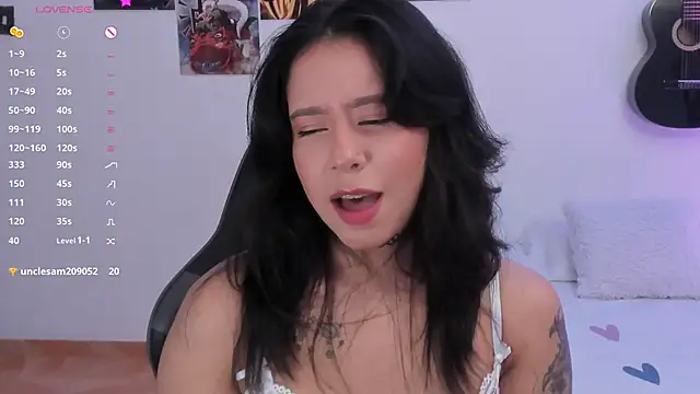 XXX chat uživo modela LiilithWalker_