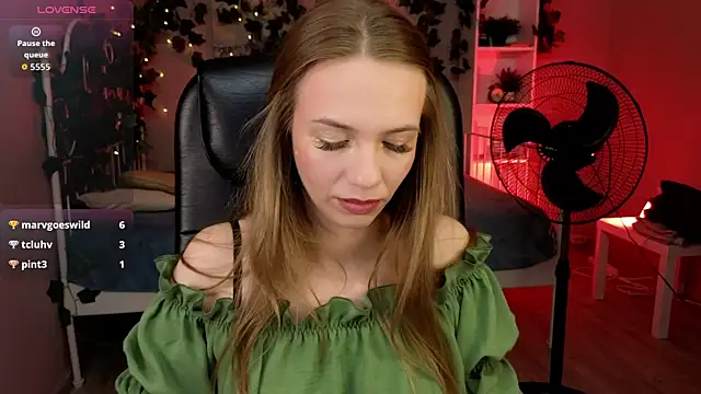 TonyRaymon 即時 XXX 聊天