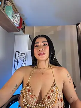 Chat XXX ao vivo de AsianMilfSheryl