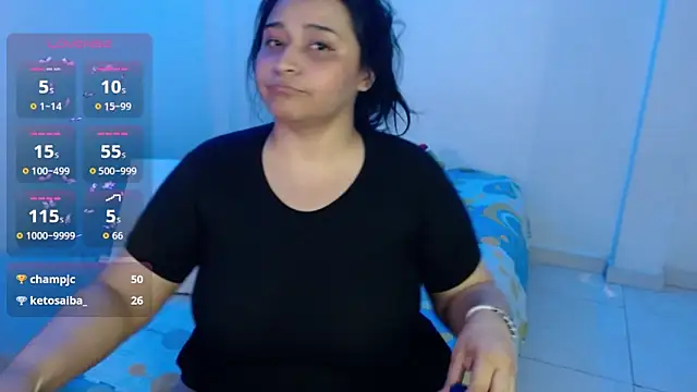 Alyson_17 即時 XXX 聊天